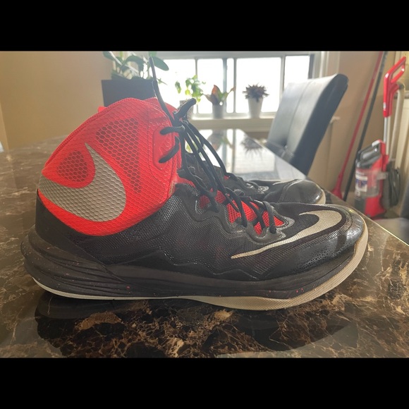 Black/Orange Nike Hyperdunks - Picture 4 of 7